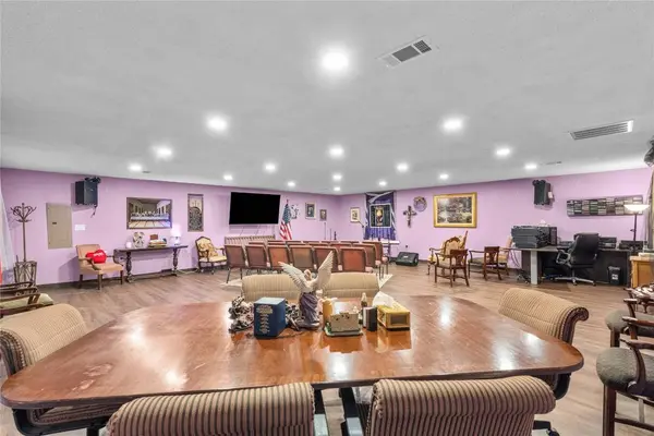 194 County Road 2775, Colmesneil, TX 75938