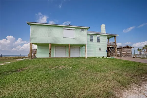 740 Copano Cove, Rockport, TX 78382