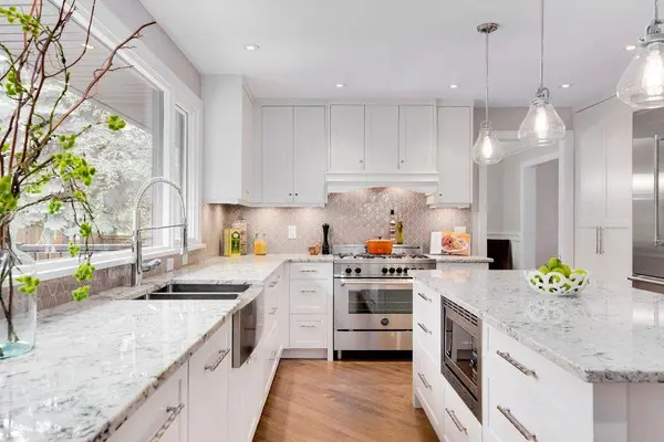 Getting Your Home Ready to Sell: Clean, Declutter & Depersonalize for a Strong First Impression,Roxanne Redar