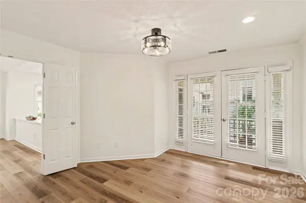 222 Queens RD #66, Charlotte, NC 28204