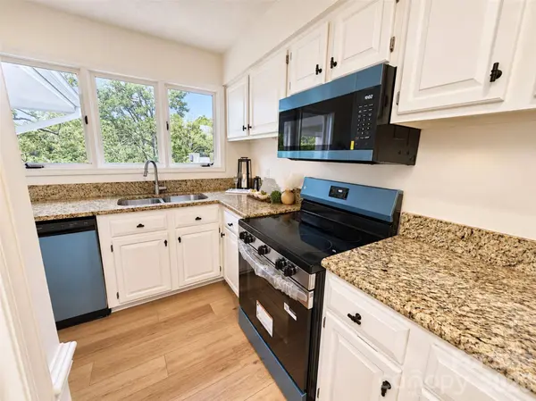 222 Queens RD #66, Charlotte, NC 28204