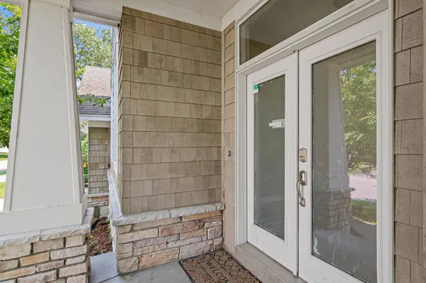 2417 87th TRL N, Minneapolis, MN 55443