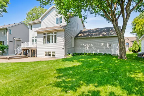 2417 87th TRL N, Minneapolis, MN 55443