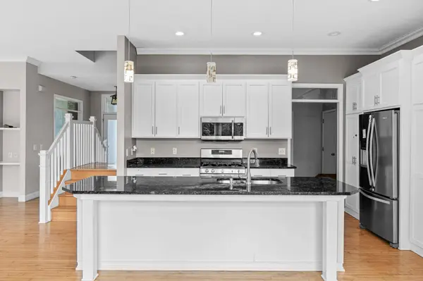 2417 87th TRL N, Minneapolis, MN 55443