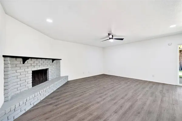 524 Woodcrest Way, Forney, TX 75126