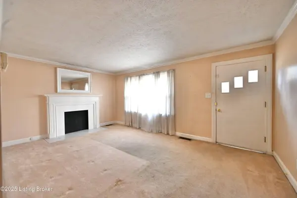 2403 Mercer Ave, Louisville, KY 40216