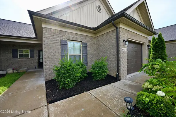 6411 Renate Rd, Louisville, KY 40291