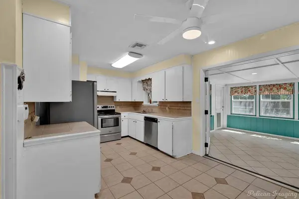 1710 Shady Grove Drive, Bossier City, LA 71112