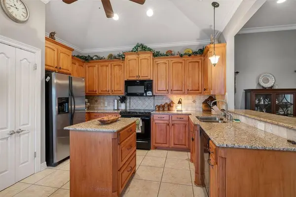 3918 Le Brooke Lane, Benton, LA 71006