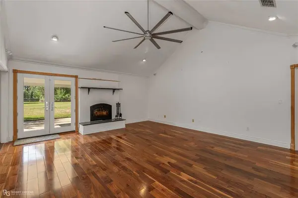 134 Crosscreek Drive, Bossier City, LA 71111