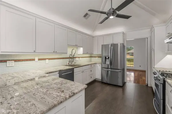 134 Crosscreek Drive, Bossier City, LA 71111