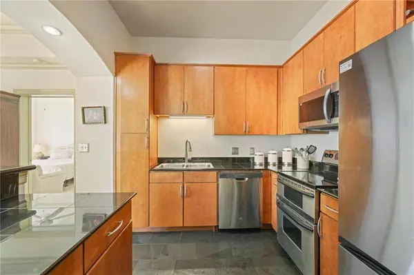 3445 Stratford RD NE #1207, Atlanta, GA 30326