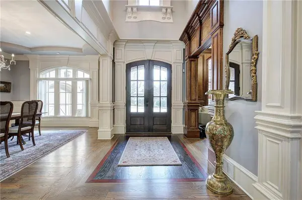 4076 Peachtree Dunwoody RD NE, Atlanta, GA 30342