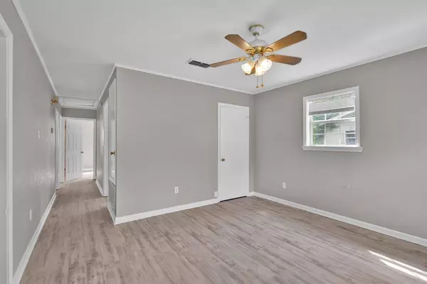 4610 Voss Drive, Bossier City, LA 71111