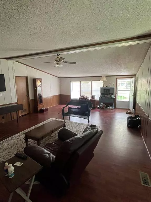 638 Lesa Lane, Stonewall, LA 71078