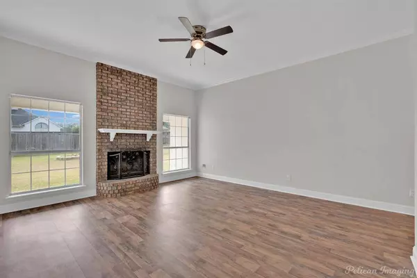 7713 Mary Ann Circle, Shreveport, LA 71107