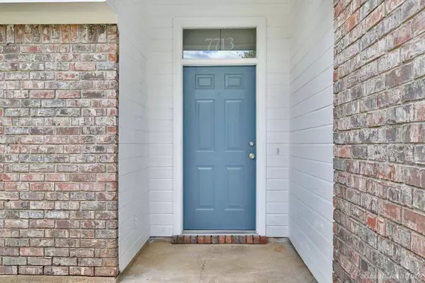 7713 Mary Ann Circle, Shreveport, LA 71107