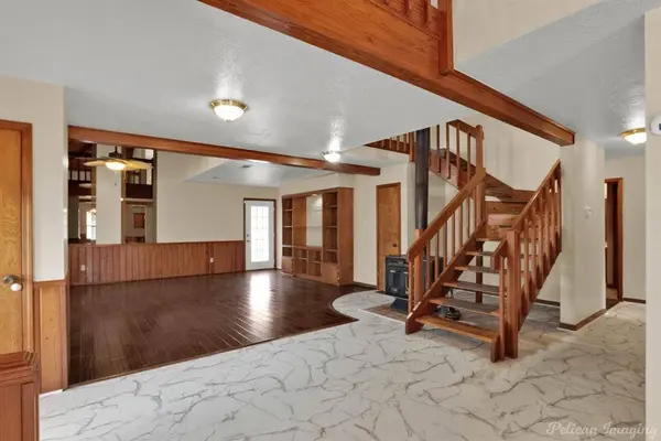 8205 Clint Drive, Shreveport, LA 71108