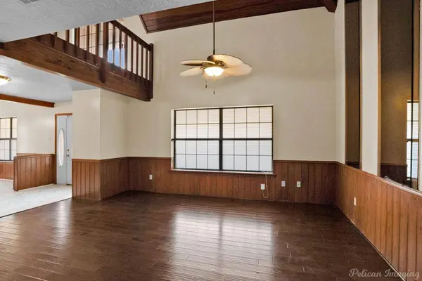 8205 Clint Drive, Shreveport, LA 71108