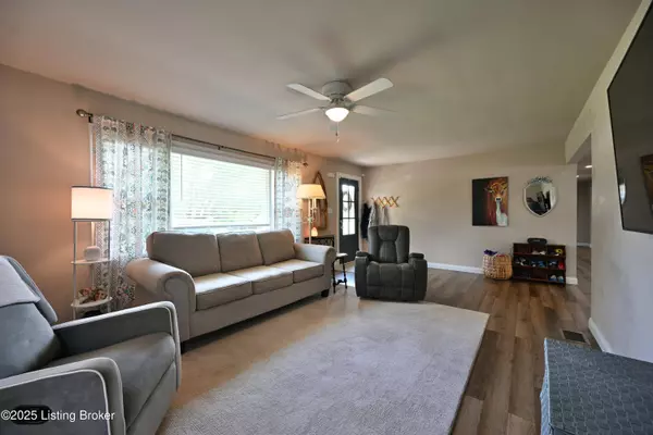 112 Dundee Dr, Lexington, KY 40517