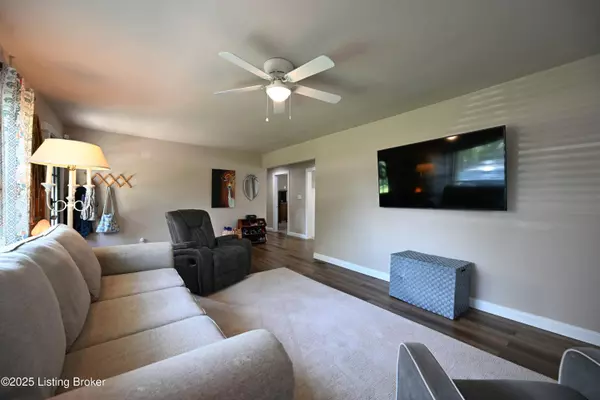 112 Dundee Dr, Lexington, KY 40517