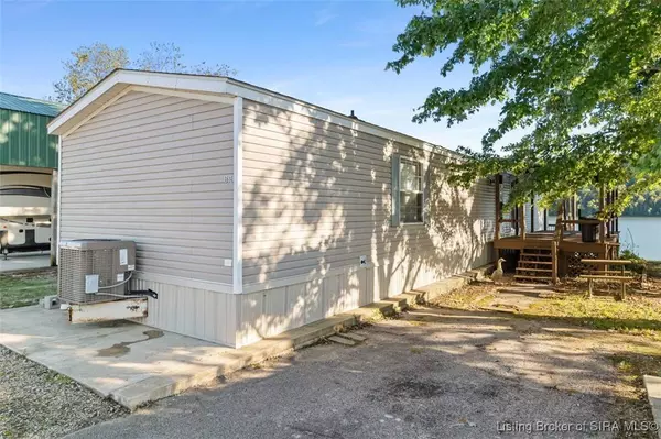 4614 Rivers Edge DR, Charlestown, IN 47111