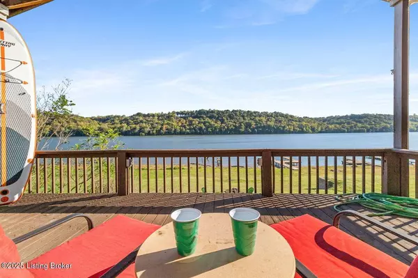 4614 Rivers Edge Dr, Charlestown, IN 47111