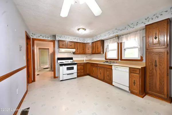 2403 Mercer Ave, Louisville, KY 40216