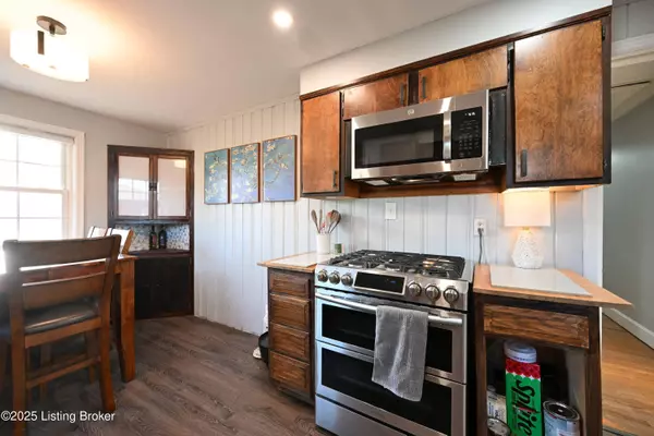 10315 Starlight WAY, Louisville, KY 40272