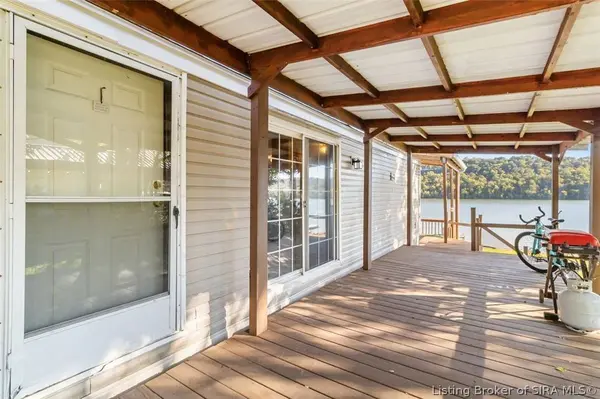 4614 Rivers Edge DR, Charlestown, IN 47111