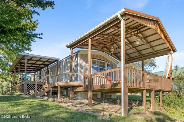 4614 Rivers Edge Dr, Charlestown, IN 47111