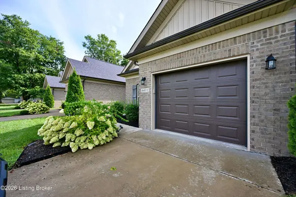 6411 Renate Rd, Louisville, KY 40291
