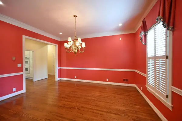 206 Coralberry Road, Louisville, KY 40207