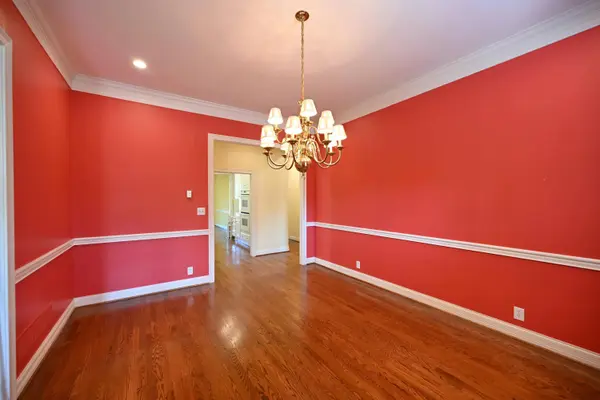206 Coralberry Road, Louisville, KY 40207