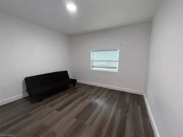 4180 Sabal LN #2, Fort Myers, FL 33905