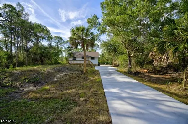 28060 Chrysalis DR, Punta Gorda, FL 33955