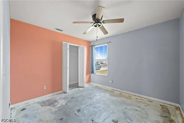2028 NE 17th PL, Cape Coral, FL 33909