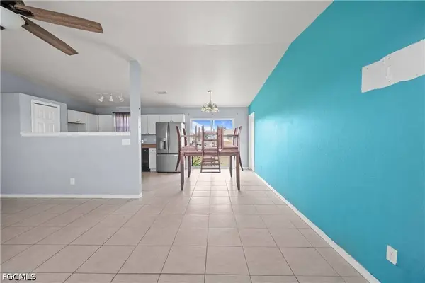 2028 NE 17th PL, Cape Coral, FL 33909