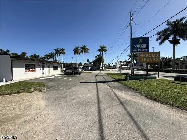 4523 Palm Beach BLVD, Fort Myers, FL 33905