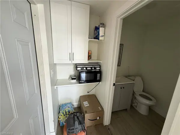 4523 Palm Beach BLVD, Fort Myers, FL 33905