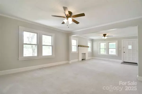 2306 W C ST, Kannapolis, NC 28081