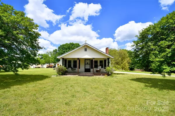 2306 W C ST, Kannapolis, NC 28081