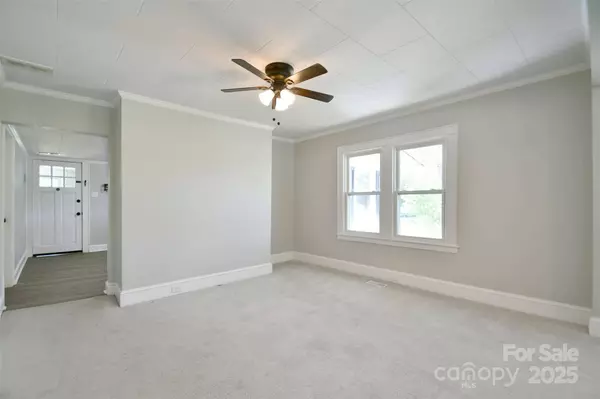 2306 W C ST, Kannapolis, NC 28081