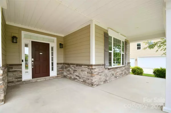 551 Brightleaf PL NW, Concord, NC 28027