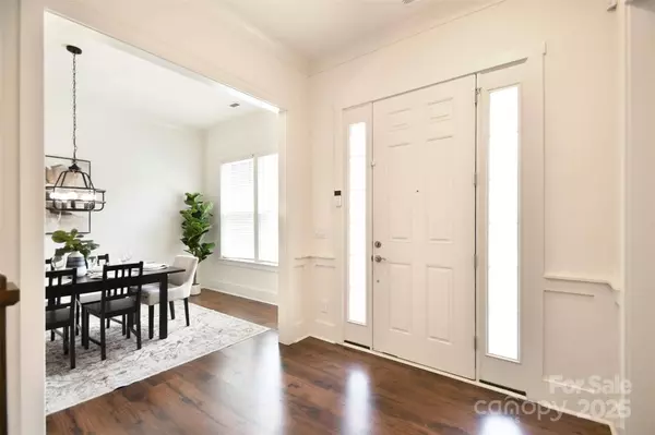 1310 Bershire LN, Charlotte, NC 28262