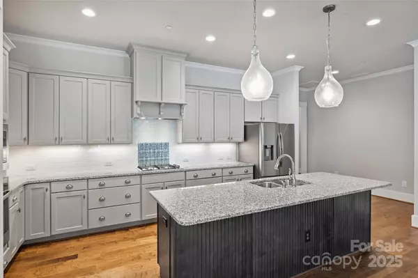 3856 Zemosa LN NW, Concord, NC 28027