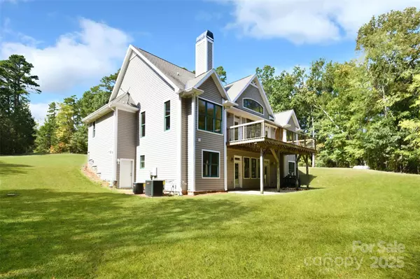 14832 Hus Mcginnis RD, Huntersville, NC 28078