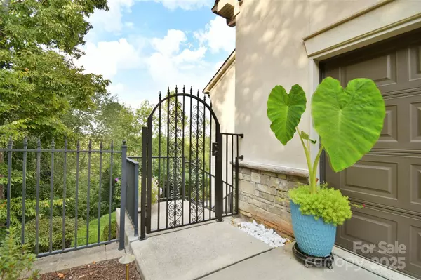 2506 Susie Brumley PL NW, Concord, NC 28027