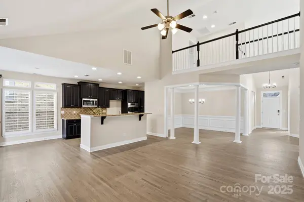 1365 Winged Foot DR, Denver, NC 28037