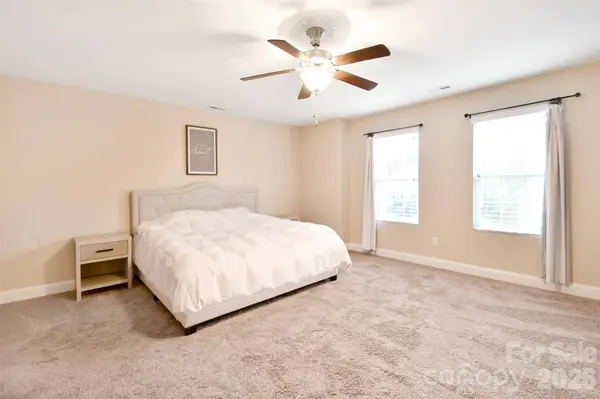 2619 Able Glen CT, Charlotte, NC 28214